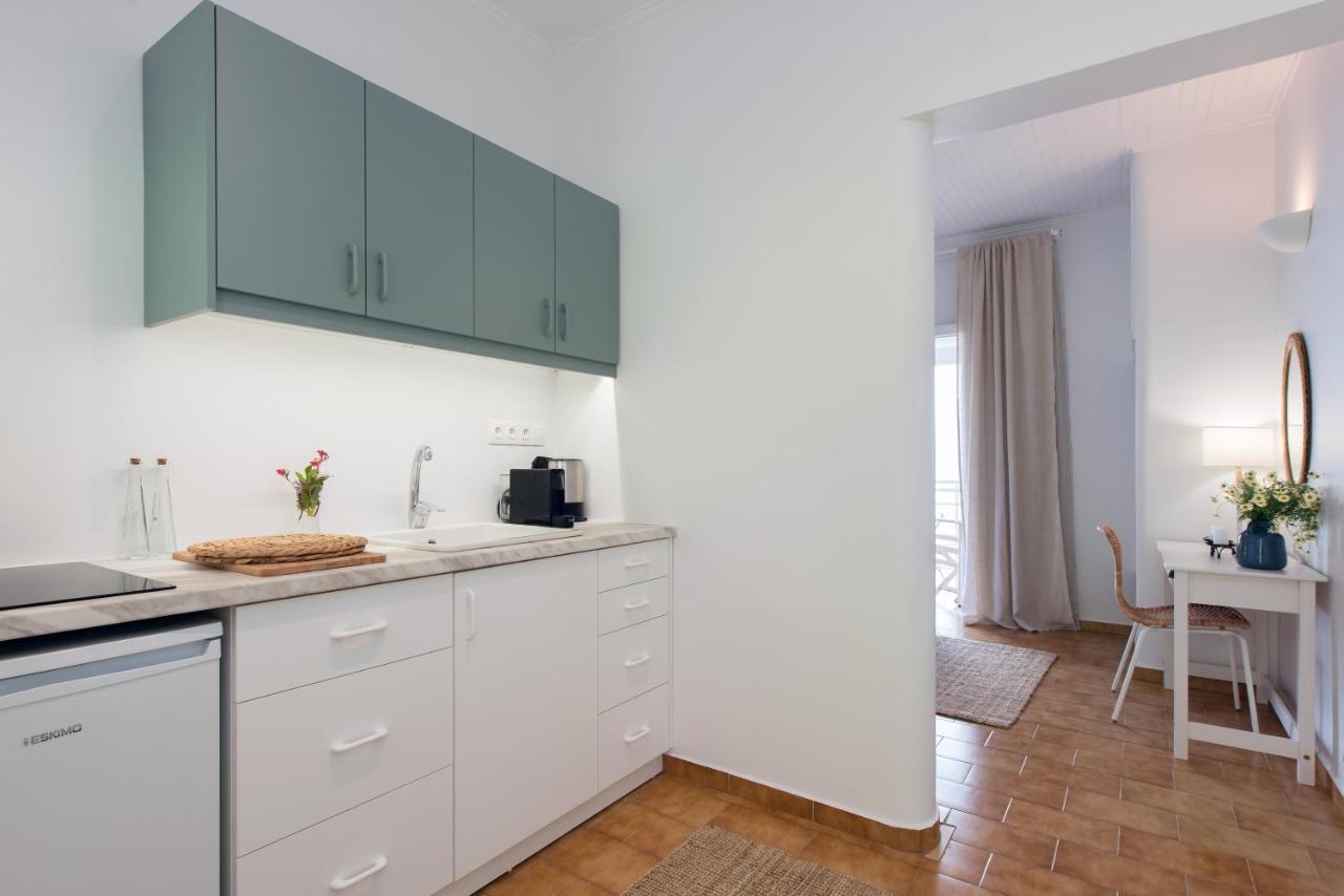 Reana Elegant Apartments By Konnect, Barbáti Szoba fotó